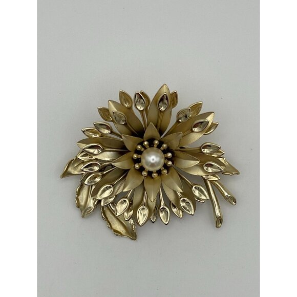 Gold Tone Floral Brooch Faux Pearl 3" Lapel Pin Statement Piece - Picture 1 of 6